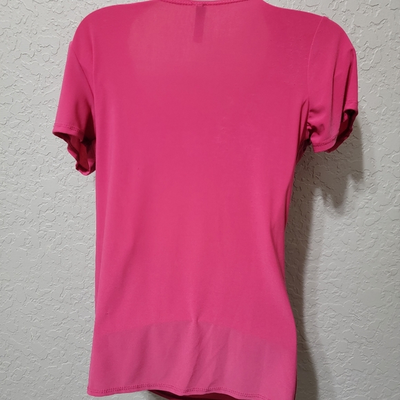 Hot pink blouse with necklace - Picture 4 of 6